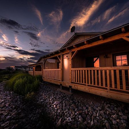 Miners Cabin #4 - King Bed - Private Balcony With Views ทูมสโตน ภายนอก รูปภาพ