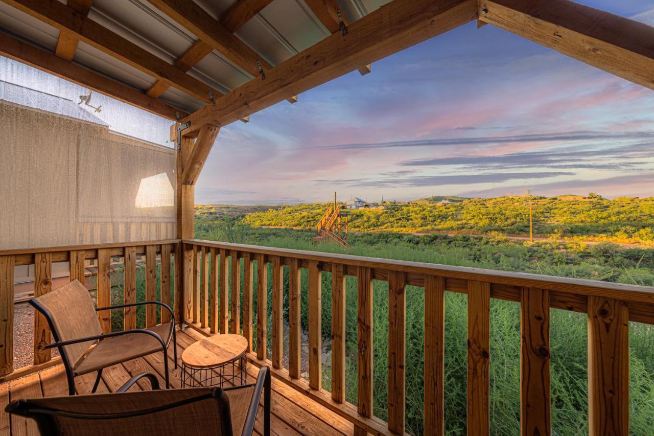 Miners Cabin #4 - King Bed - Private Balcony With Views ทูมสโตน ภายนอก รูปภาพ
